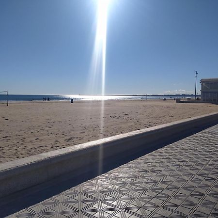 Habitacion En La Playa Valencie Exteriér fotografie