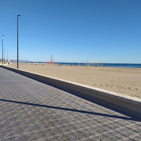 Habitacion En La Playa Valencie Exteriér fotografie
